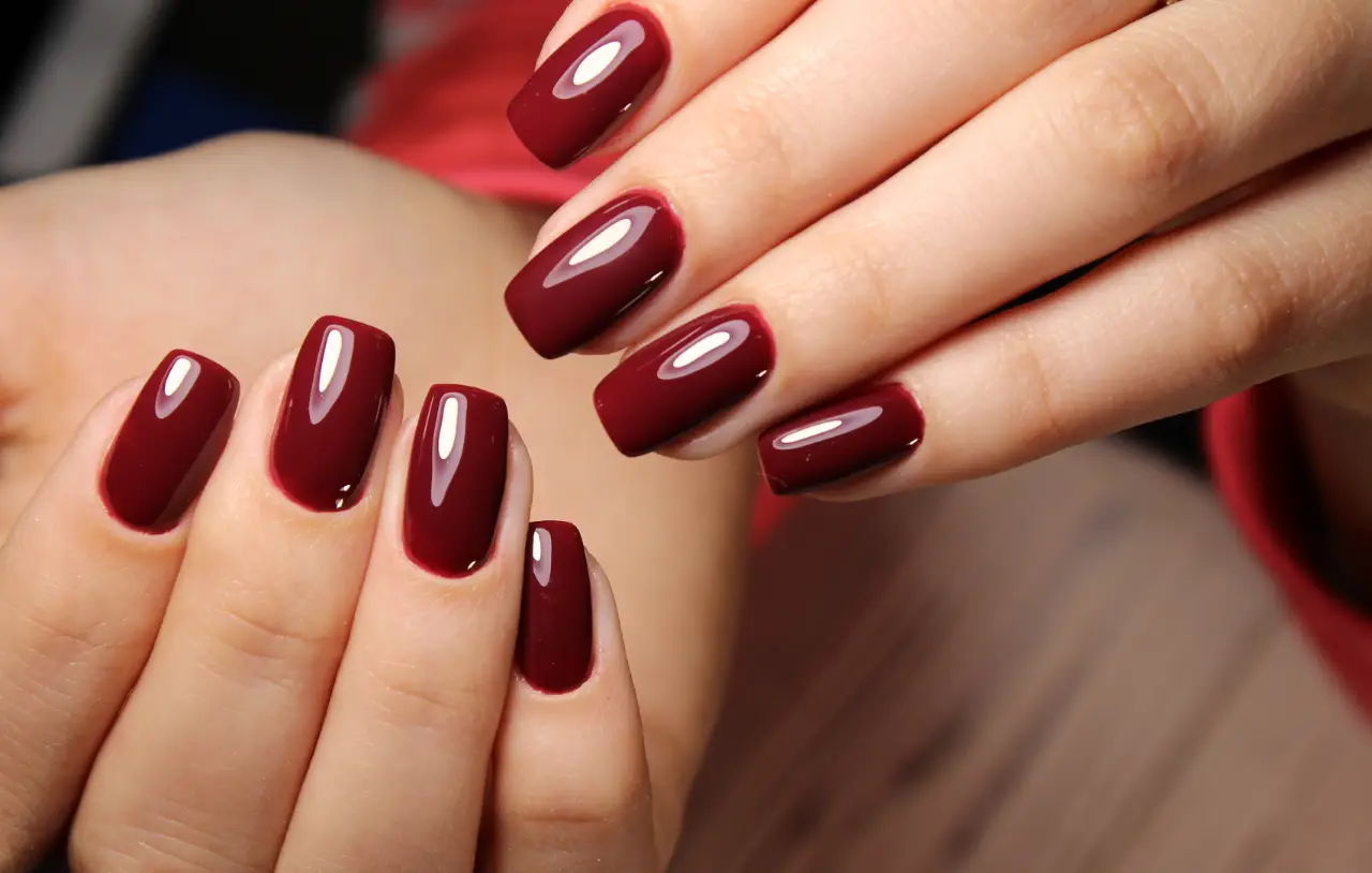MANICURE HYBRYDOWY