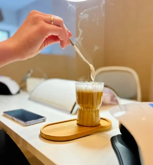 Gabinet-paznokci-Nailspace-Poznan-2